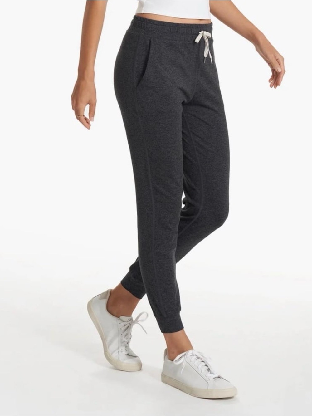 Vuori Performance Joggers - Picture 4 of 5